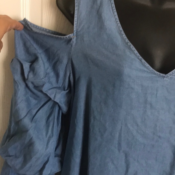 Top - Picture 2 of 6